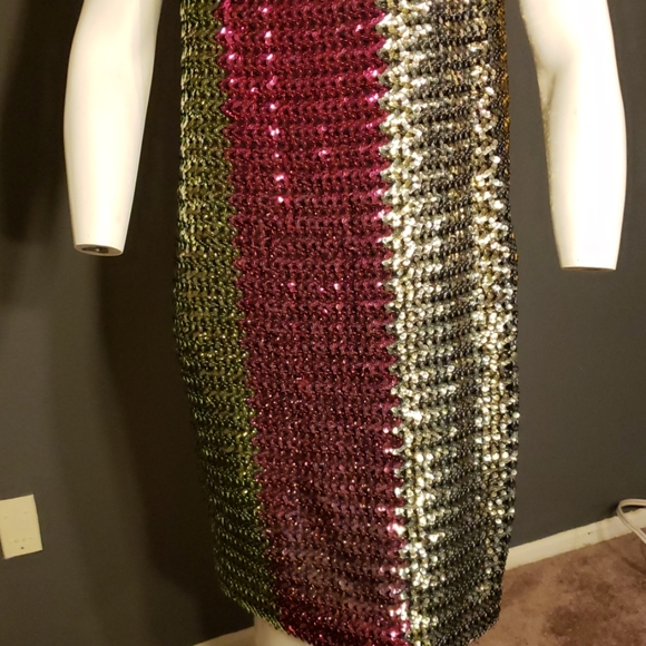 Sequin dress - Picture 3 of 10